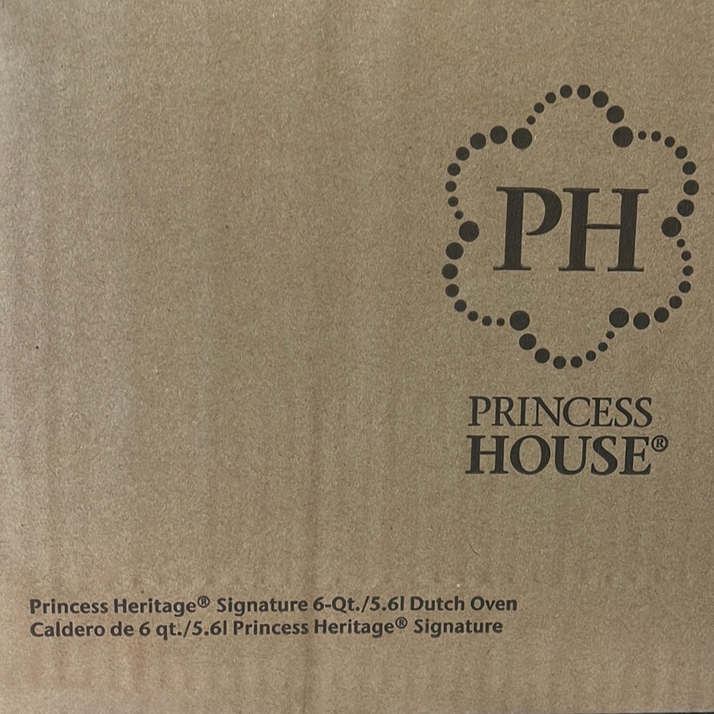new 6qt princess house pan! NEW with box just took it out for pictures!!